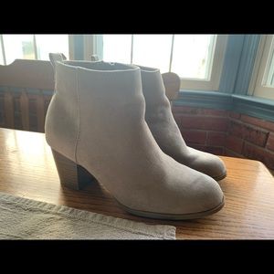 Ankle boots